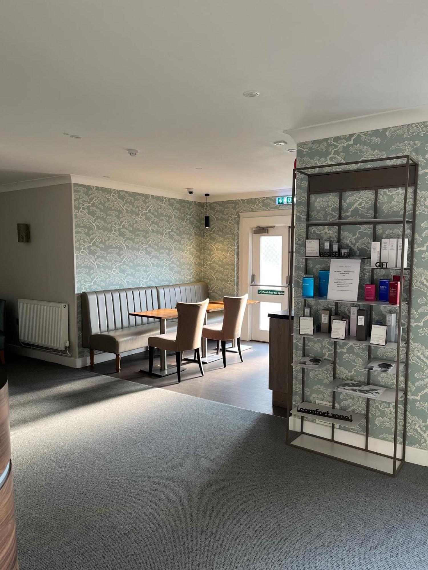 Cricklade House Hotel, Sure Hotel Collection By Best Western Exterior photo